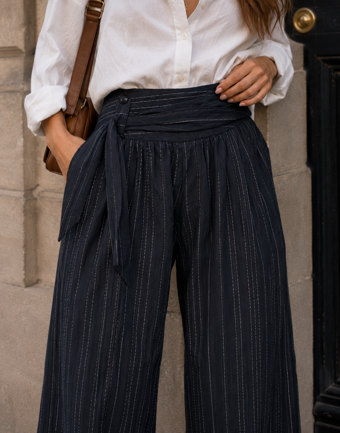 Wide-Leg Balloon Pant - Black