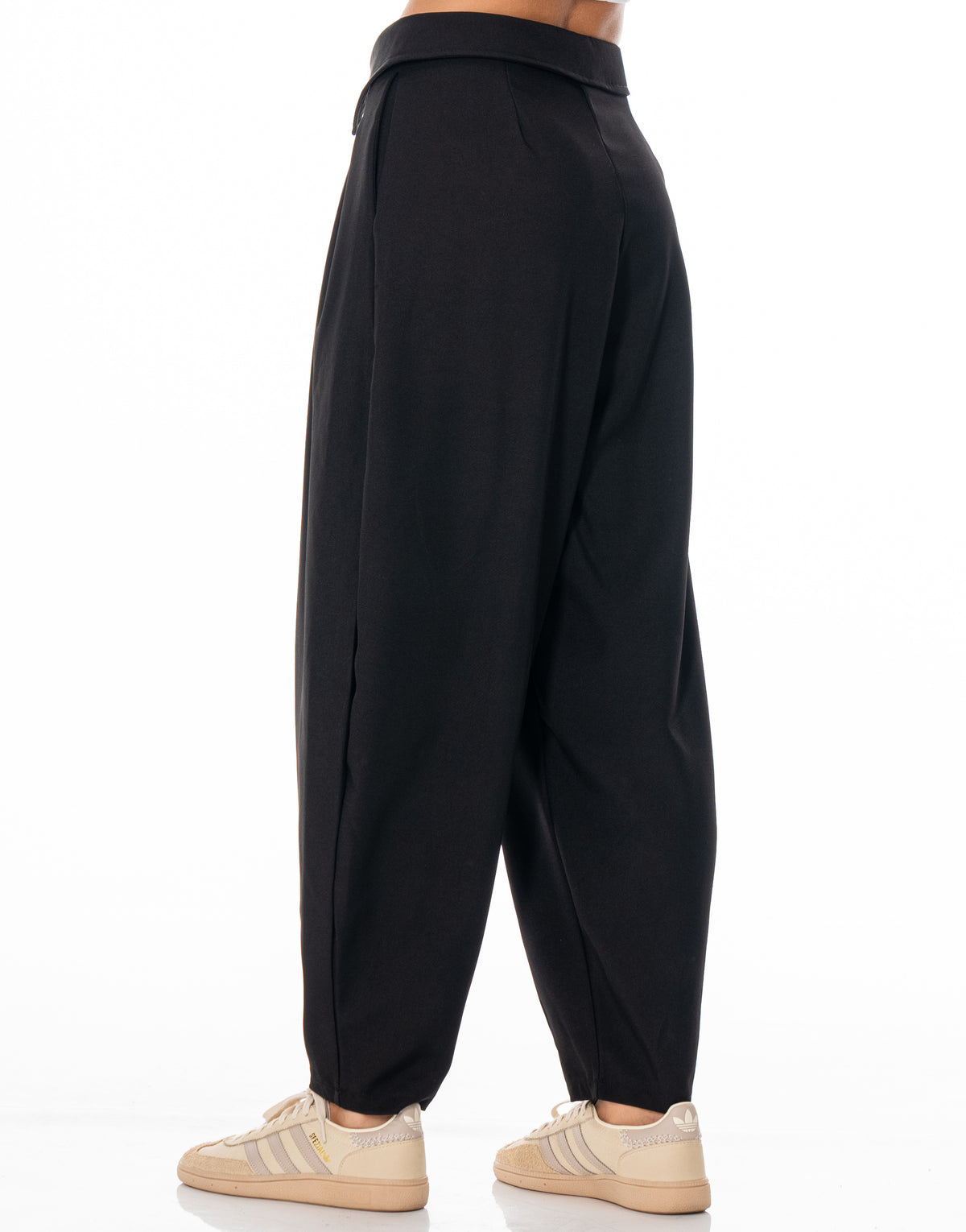 Fold Over Zip Tapered Pants - Black