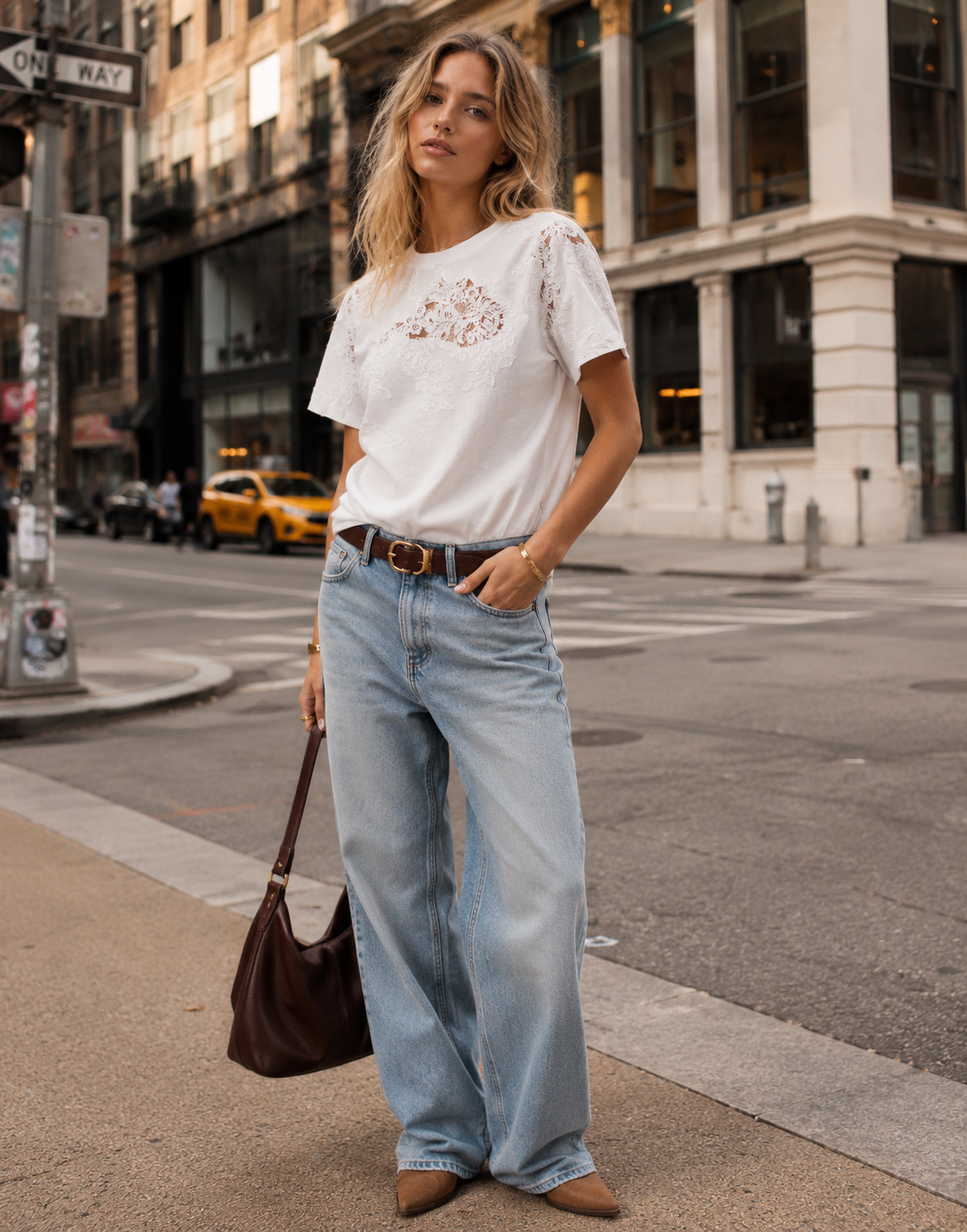 Lace Detail Short Sleeve Top - White