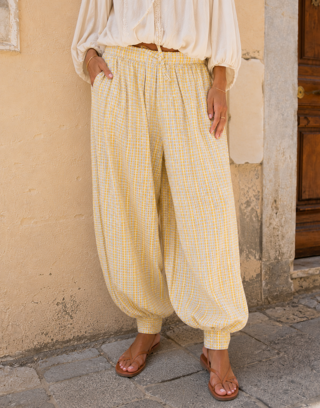 Pleated Wide-Leg Pant - Yellow