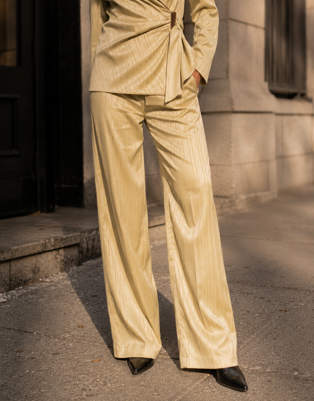 Satin Blazer and Trouser Set - Green