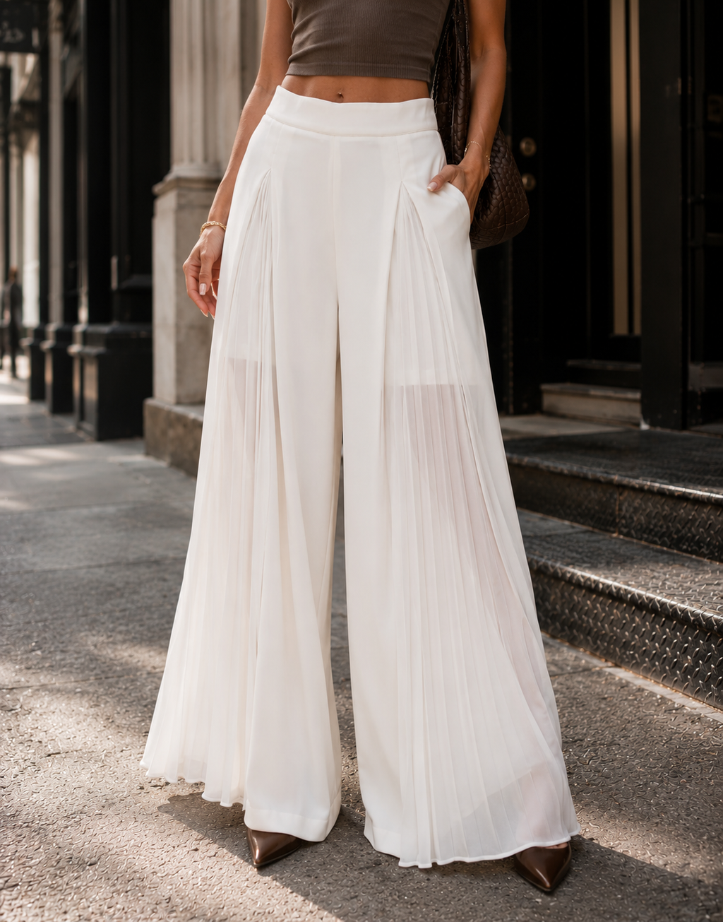 Pleated Flowy Pant - White