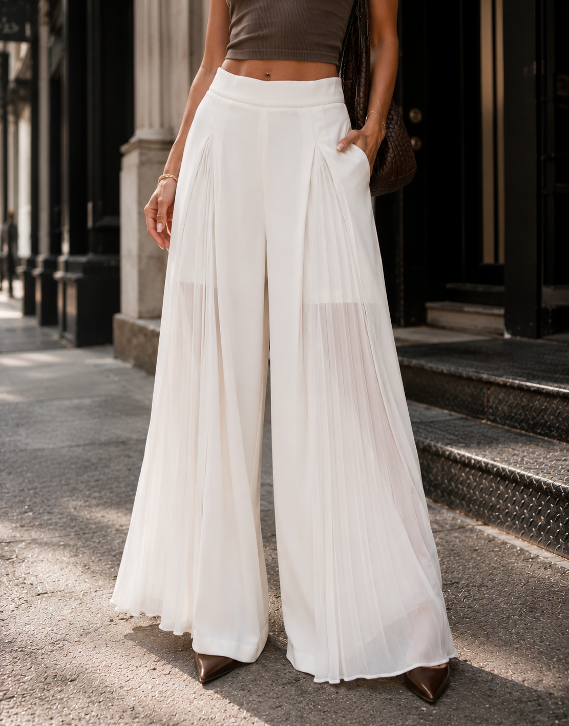 Pleated Flowy Pant - White