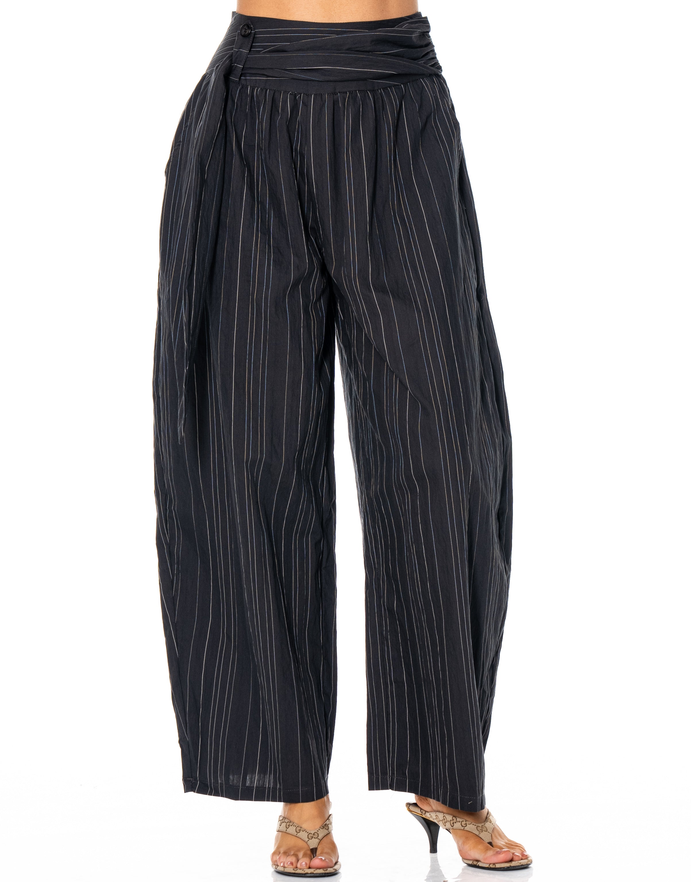 Wide-Leg Balloon Pant - Black