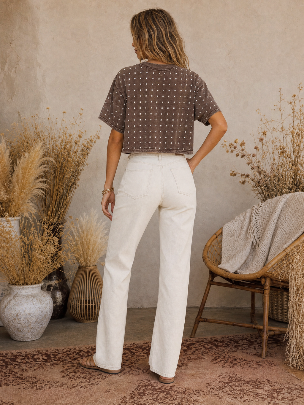 Cropped T Shirt - Brown