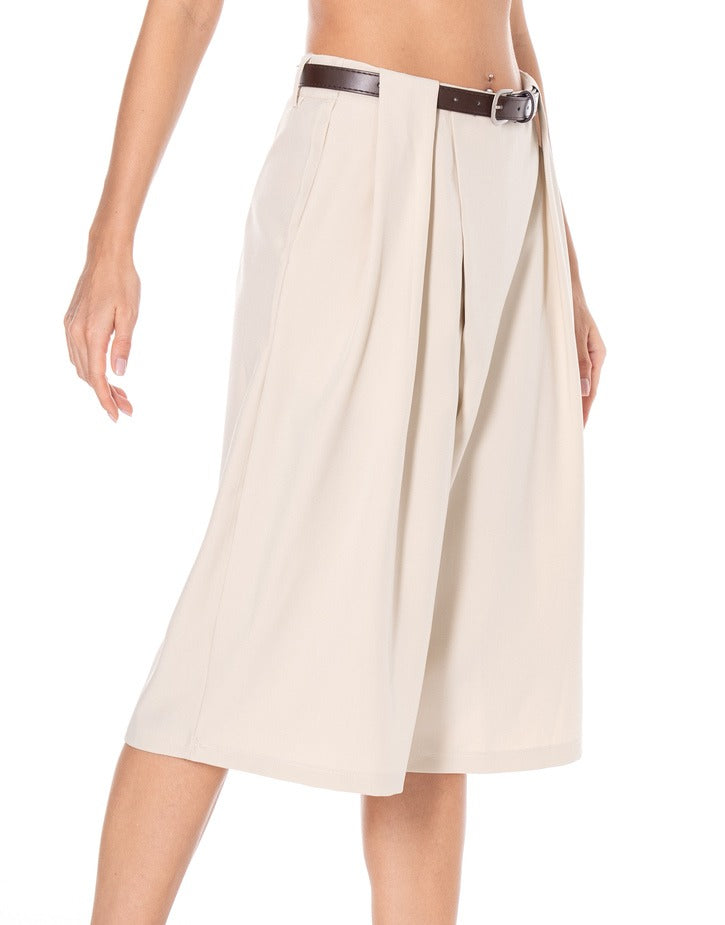 Pleated Bermuda Shorts - Apricot