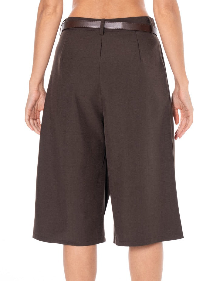 Pleated Bermuda Shorts - Coffee