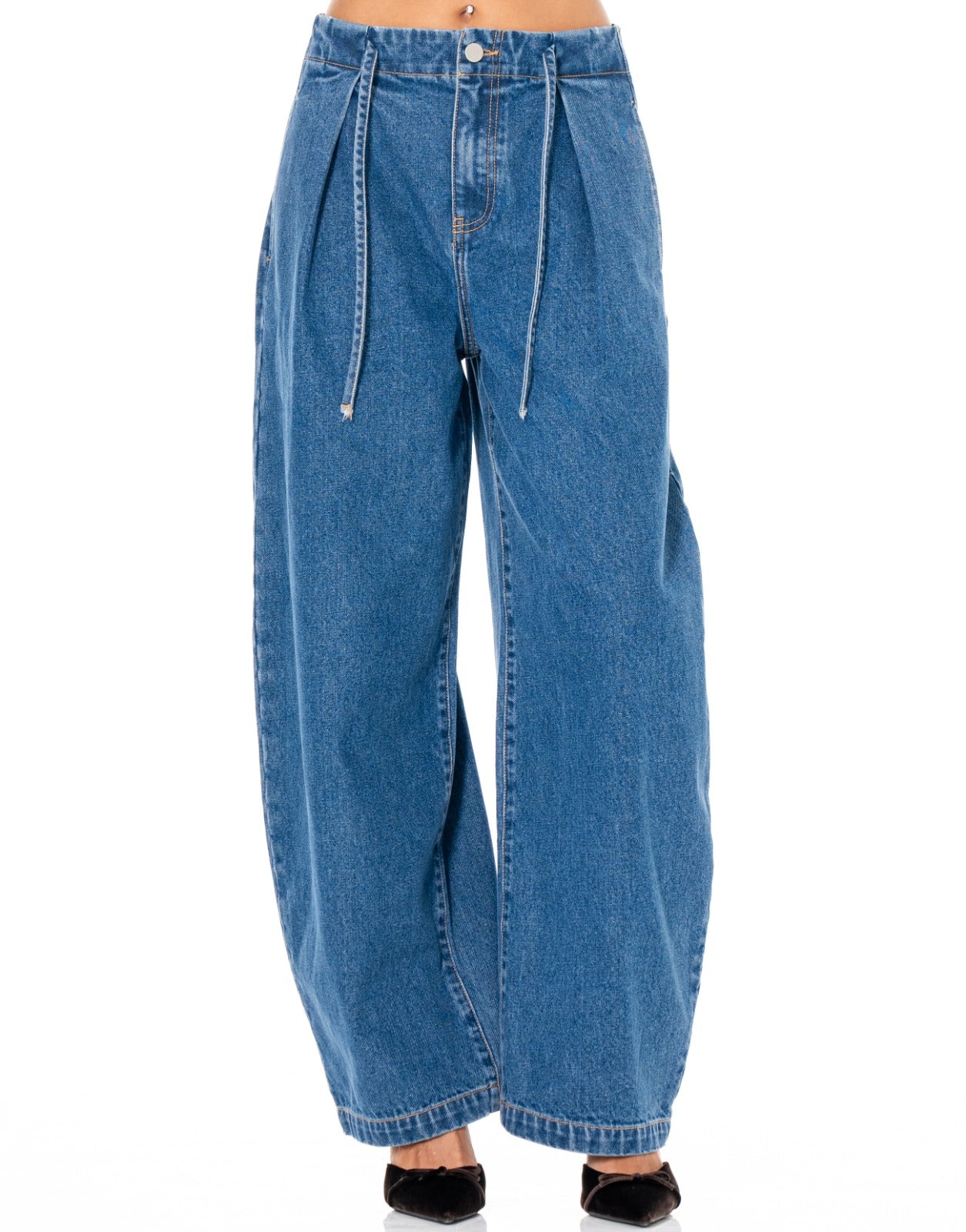 Pleated Barrel Leg Jeans - Denim