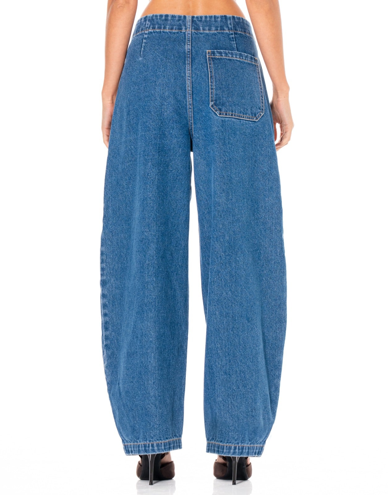 Pleated Barrel Leg Jeans - Denim