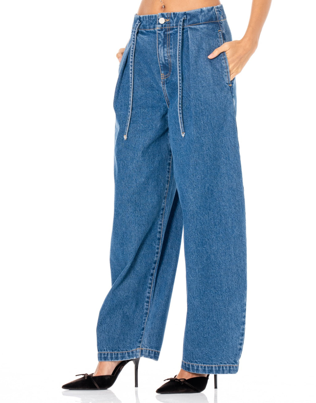 Pleated Barrel Leg Jeans - Denim