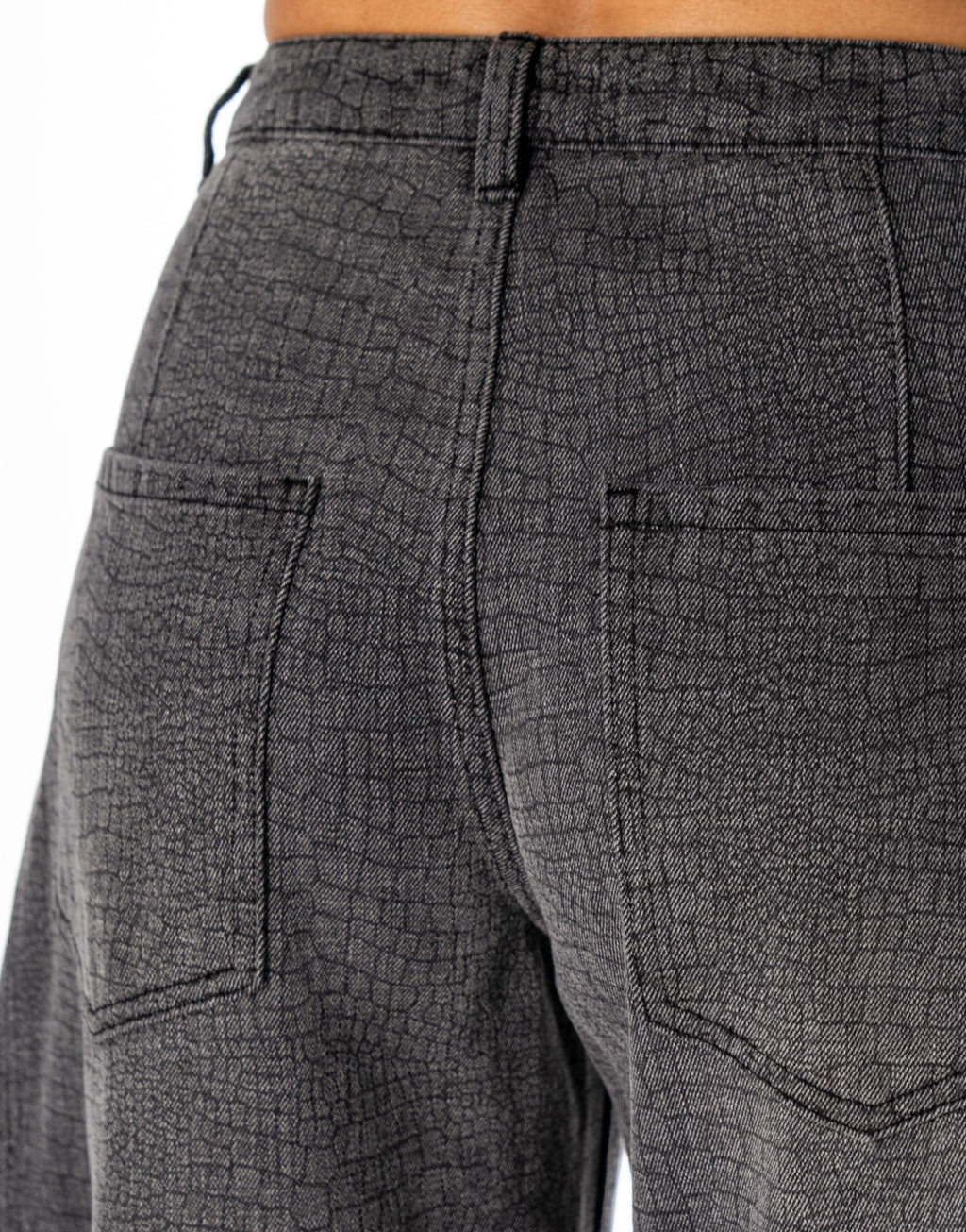 Croc Textured Barrel Leg Jeans - Grey