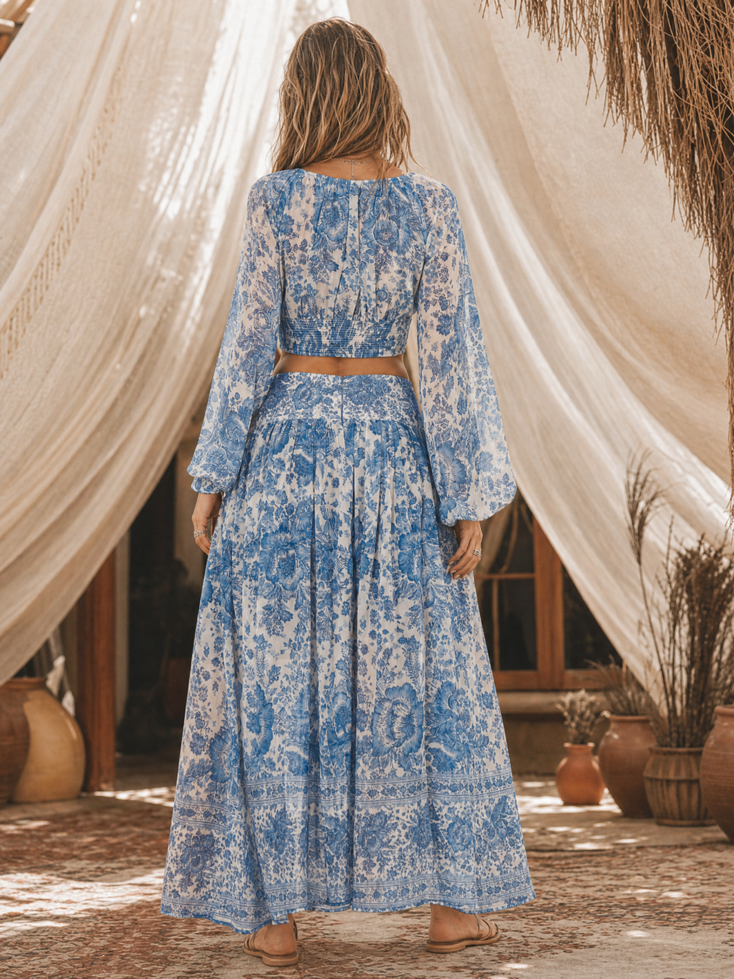 Two-Piece Set With Crop Top And Maxi Skirt - Light Blue