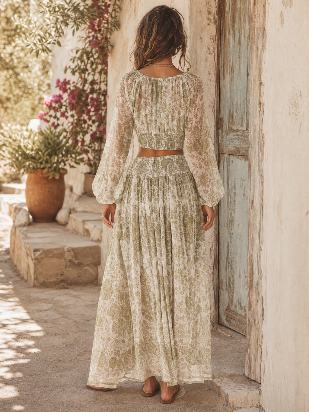 Two-Piece Set With Crop Top And Maxi Skirt - Green