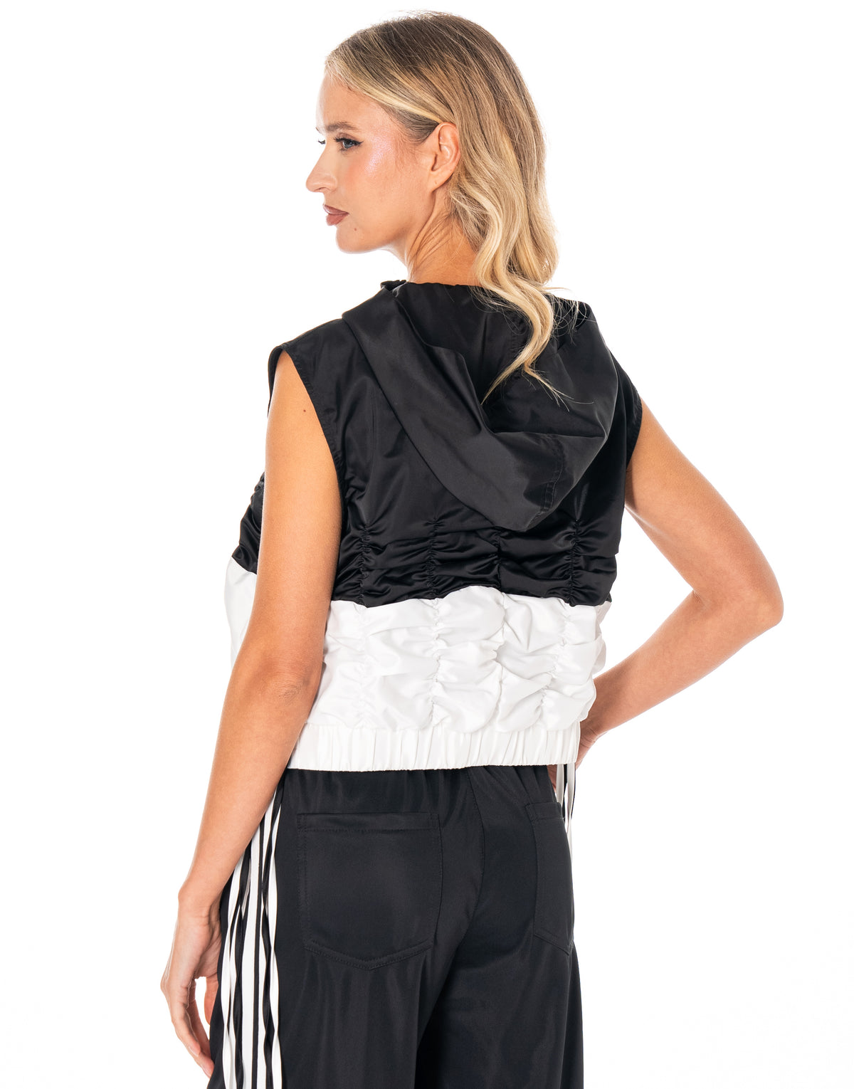 Ruched Colorblock Sleeveless Hooded Zip Top - Black