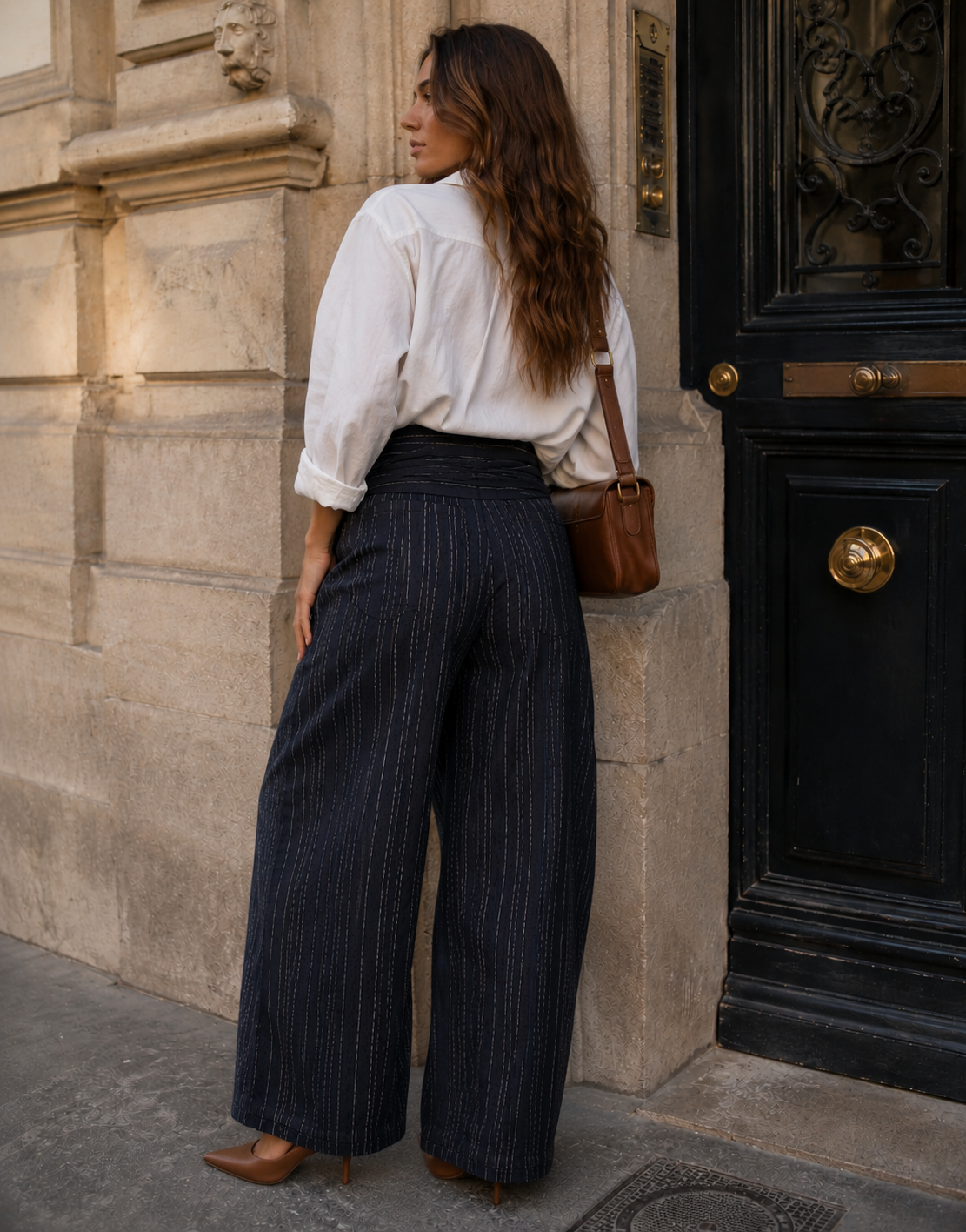 Wide-Leg Balloon Pant - Black