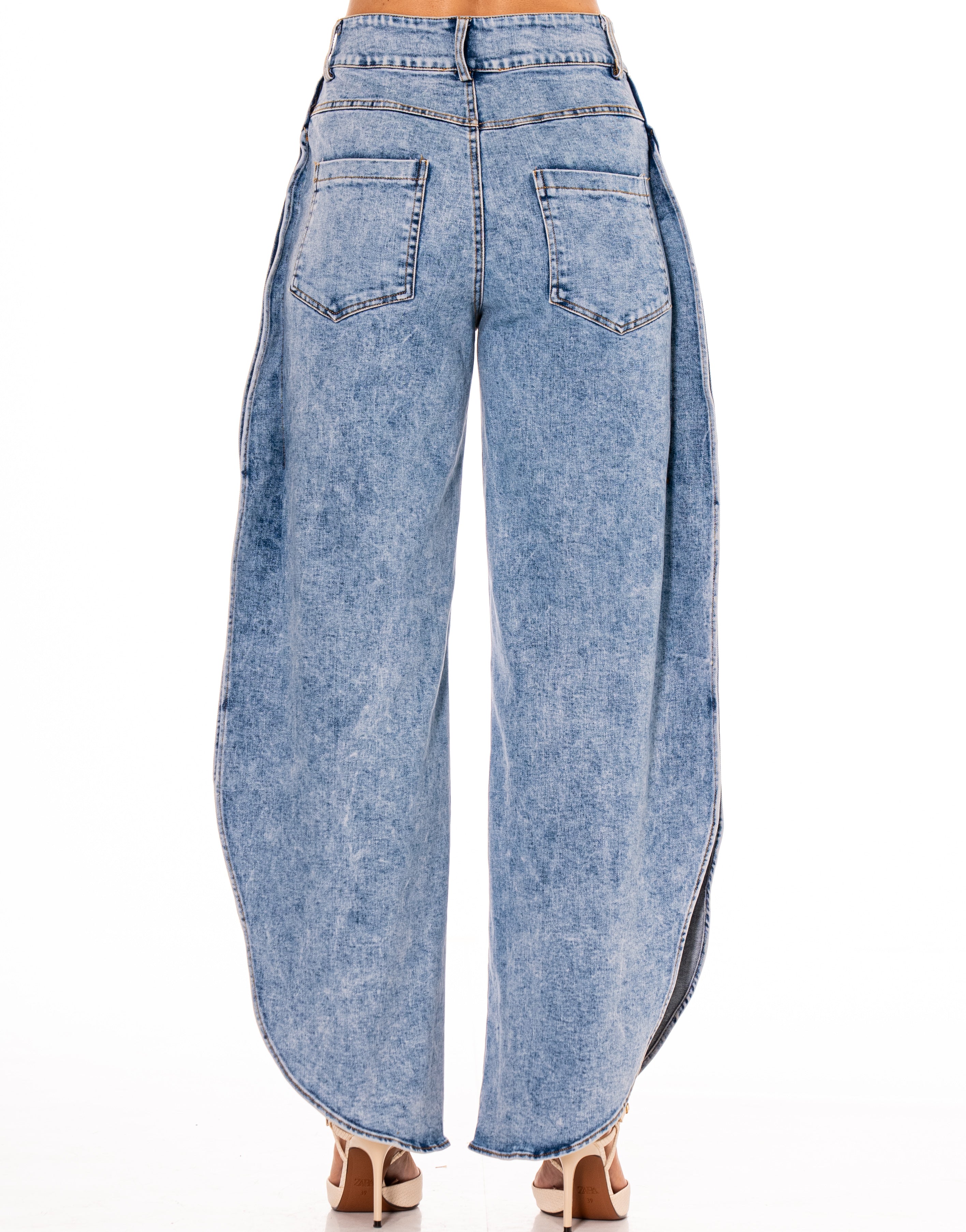 Wide-Leg Denim Jeans - Denim
