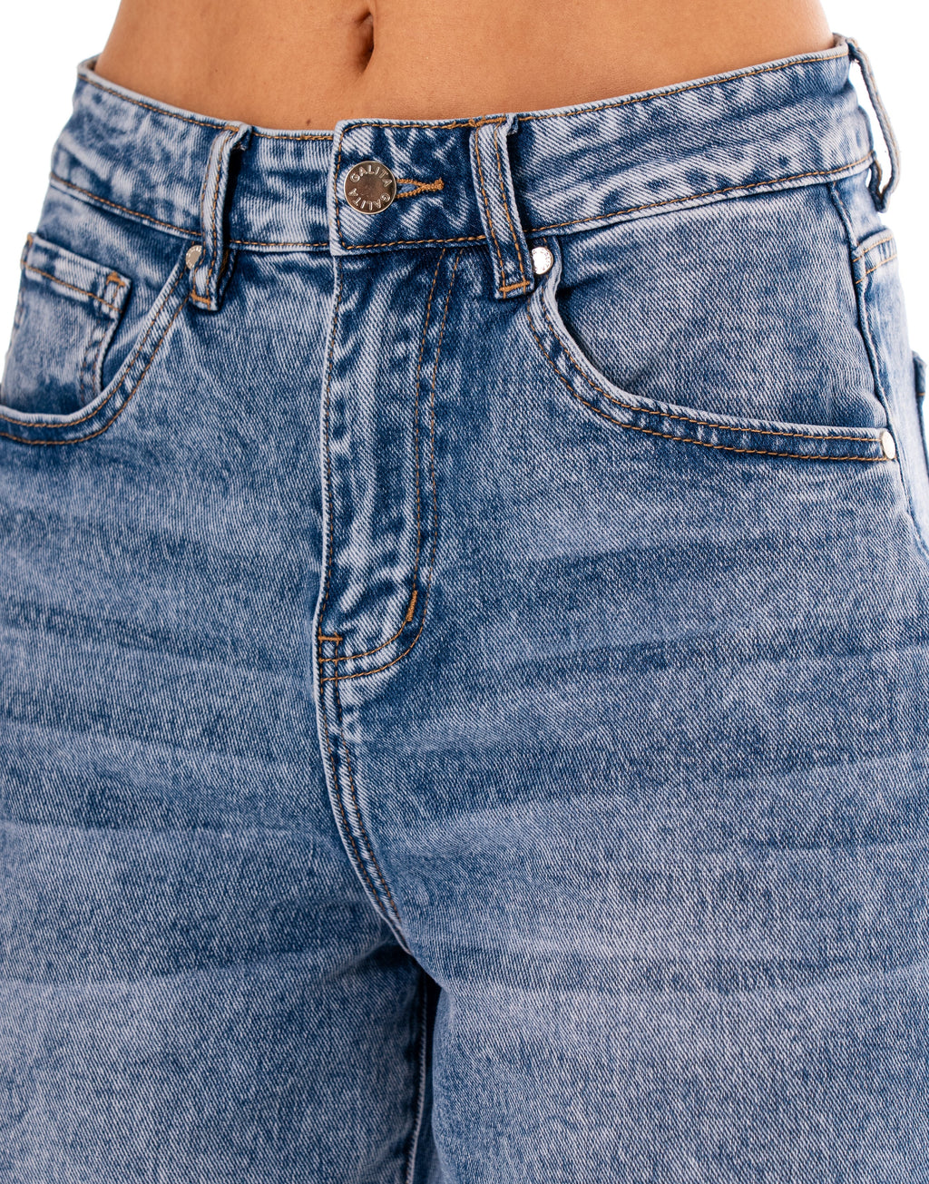 Wide-Leg Denim Jeans - Denim