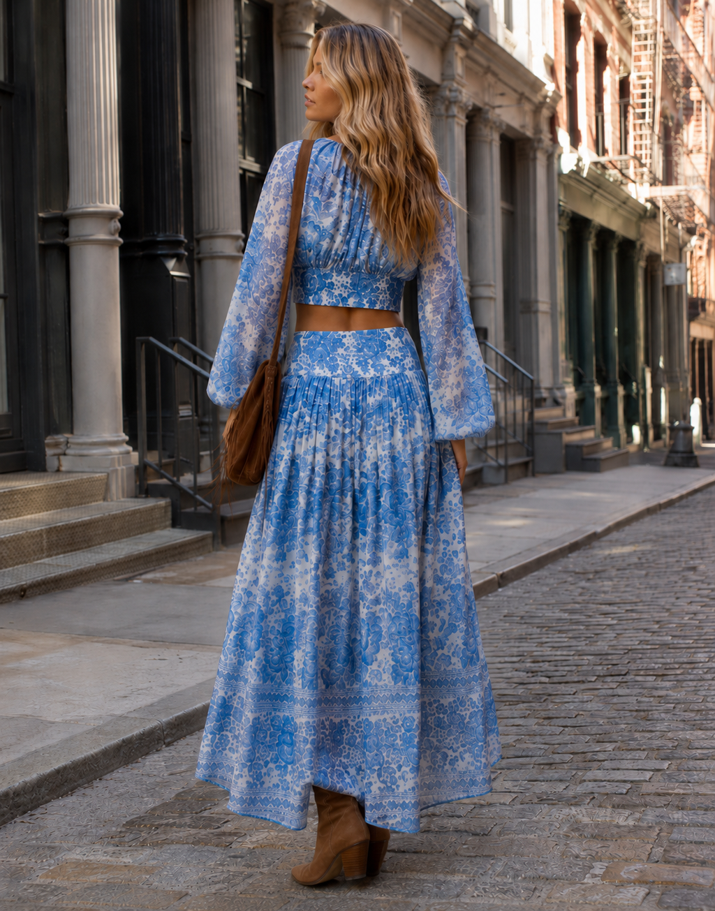Two-Piece Set With Crop Top And Maxi Skirt - Light Blue