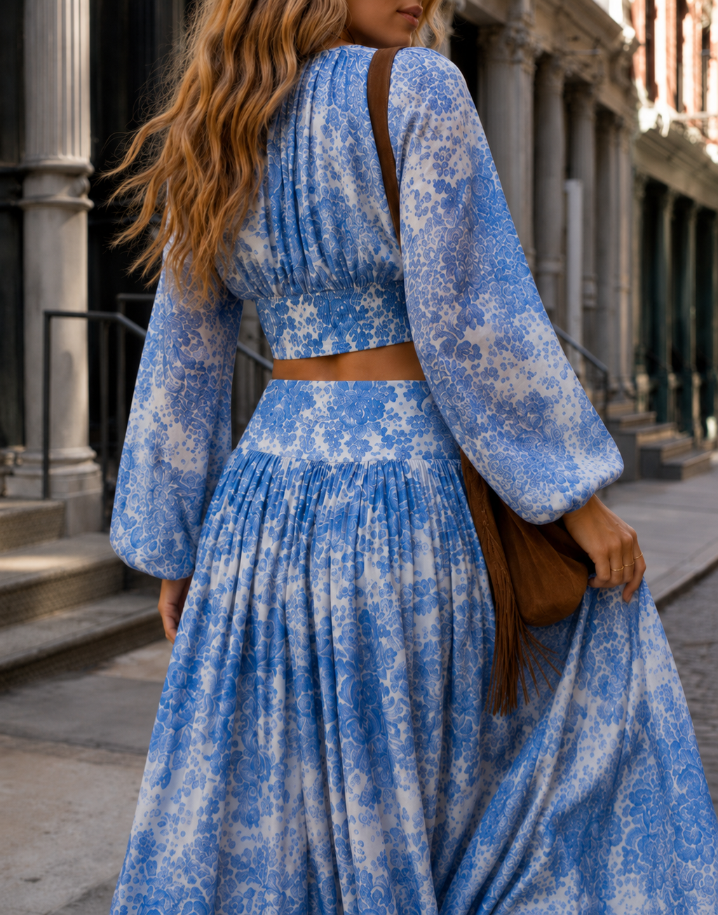 Two-Piece Set With Crop Top And Maxi Skirt - Light Blue
