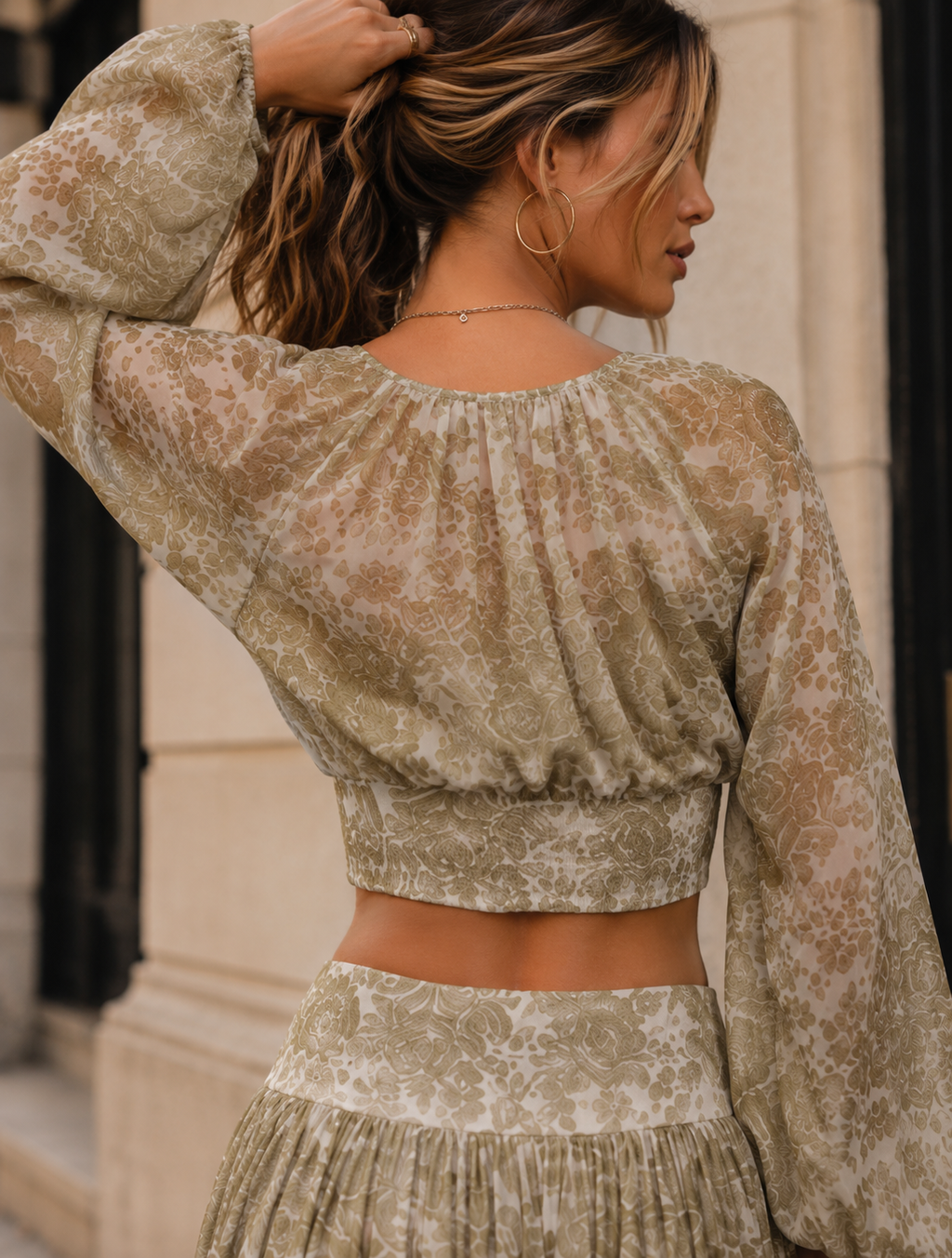 Two-Piece Set With Crop Top And Maxi Skirt - Green