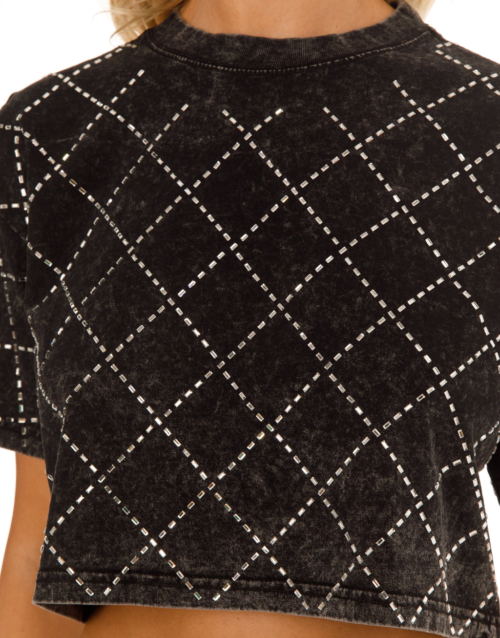 Diamond Eyelet Cropped Tee - Black