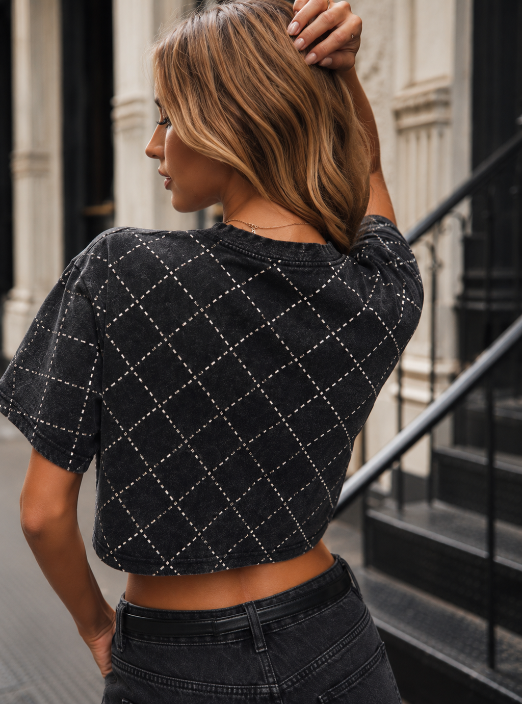 Diamond Studded Cropped Tee - Black